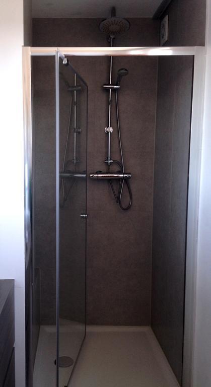 Atrium Apartment อีปส์ ภายนอก รูปภาพ